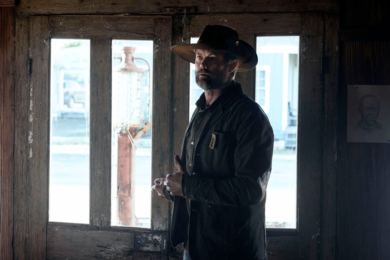 Filme Und Serien Von Garret Dillahunt Bild zu Garret Dillahunt - Fear The Walking Dead : Bild Garret