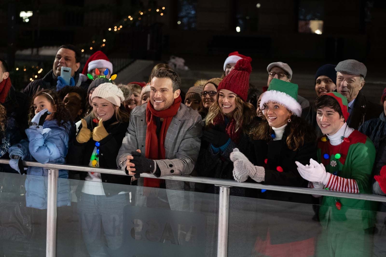 Foto zum Film Christmas On Ice - Bild 8 auf 11 - FILMSTARTS.de