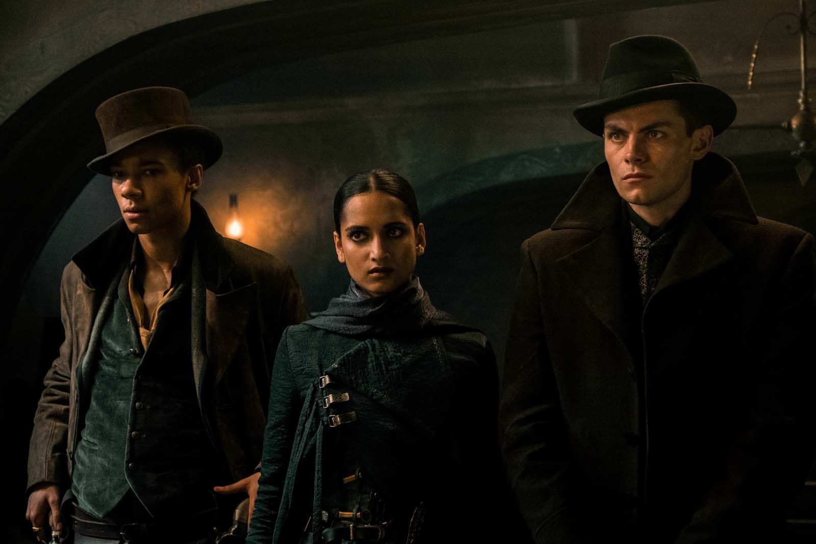 Filme Und Serien Von Kit Young Bild zu Freddy Carter - Bild Kit Young, Freddy Carter, Amita Suman - Foto 9 von 10 - FILMSTARTS.de