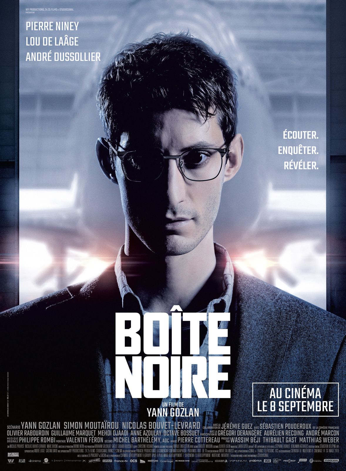 Poster zum film black box gef hrliche wahrheit bild 26 auf 44