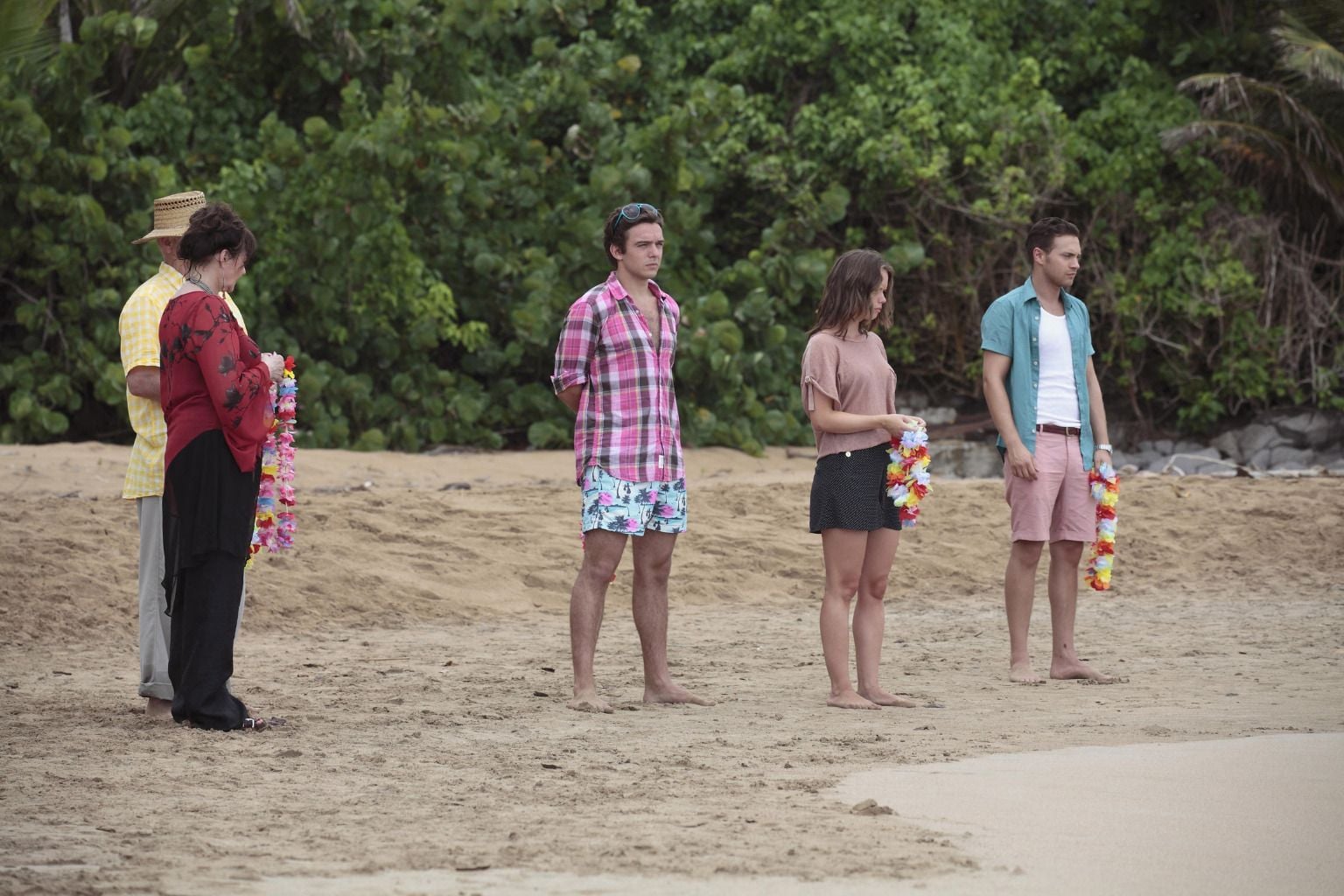 Death In Paradise: Bild Alice Henley, Frances Barber, Luke Allen-Gale ...