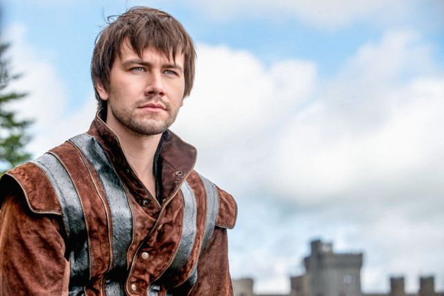 Bild zu Torrance Coombs - Bild Torrance Coombs - FILMSTARTS.de