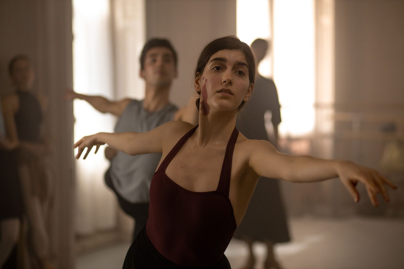 Wie Ein Tanz Auf Glas Trailer Deutsch Bild zu María Pedraza - Wie ein Tanz auf Glas : Bild María Pedraza