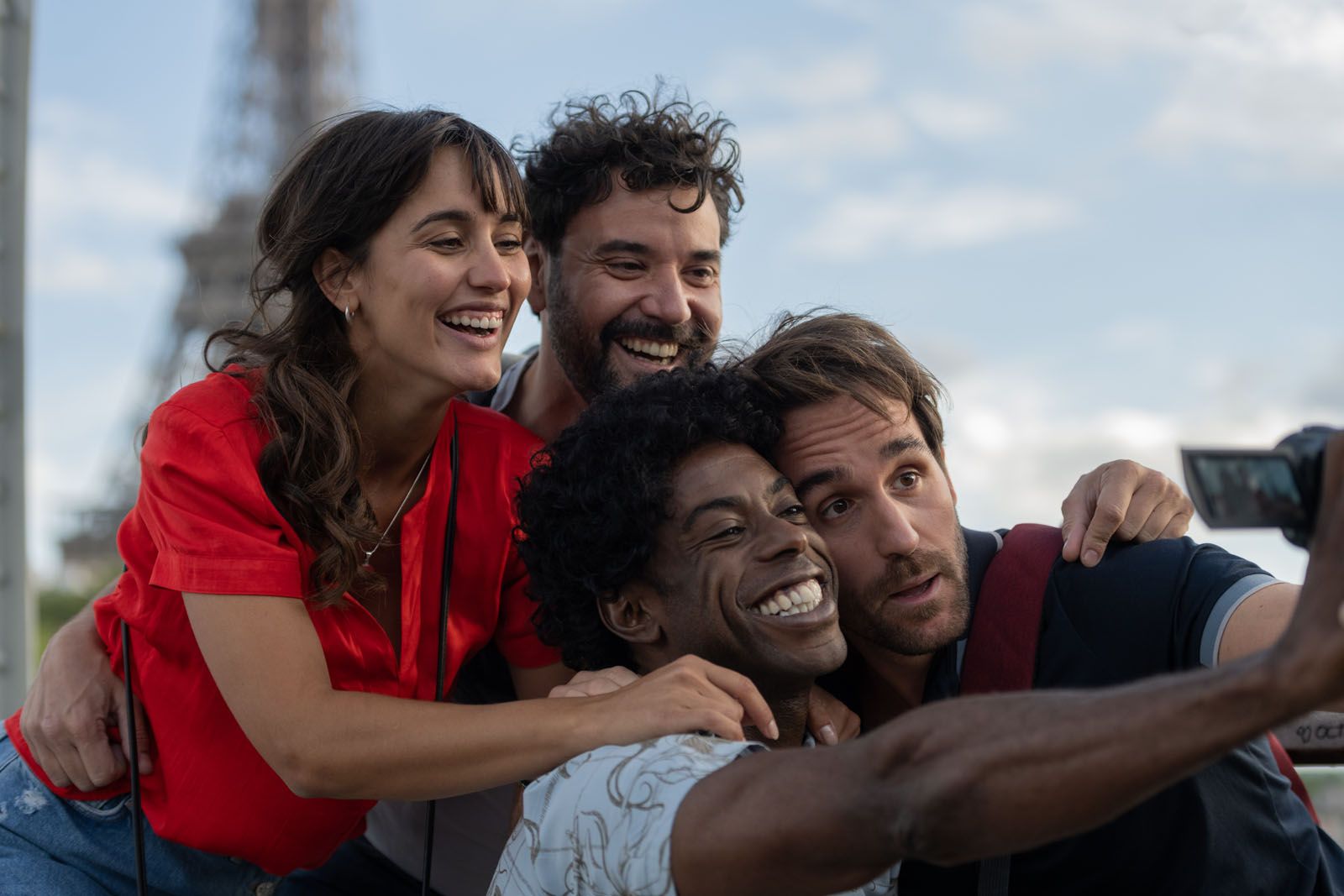 Netflix Wenn Ich Das Gewusst Hätte Besetzung Wenn ich das gewusst hätte: Bild Miquel Fernández, Megan Montaner
