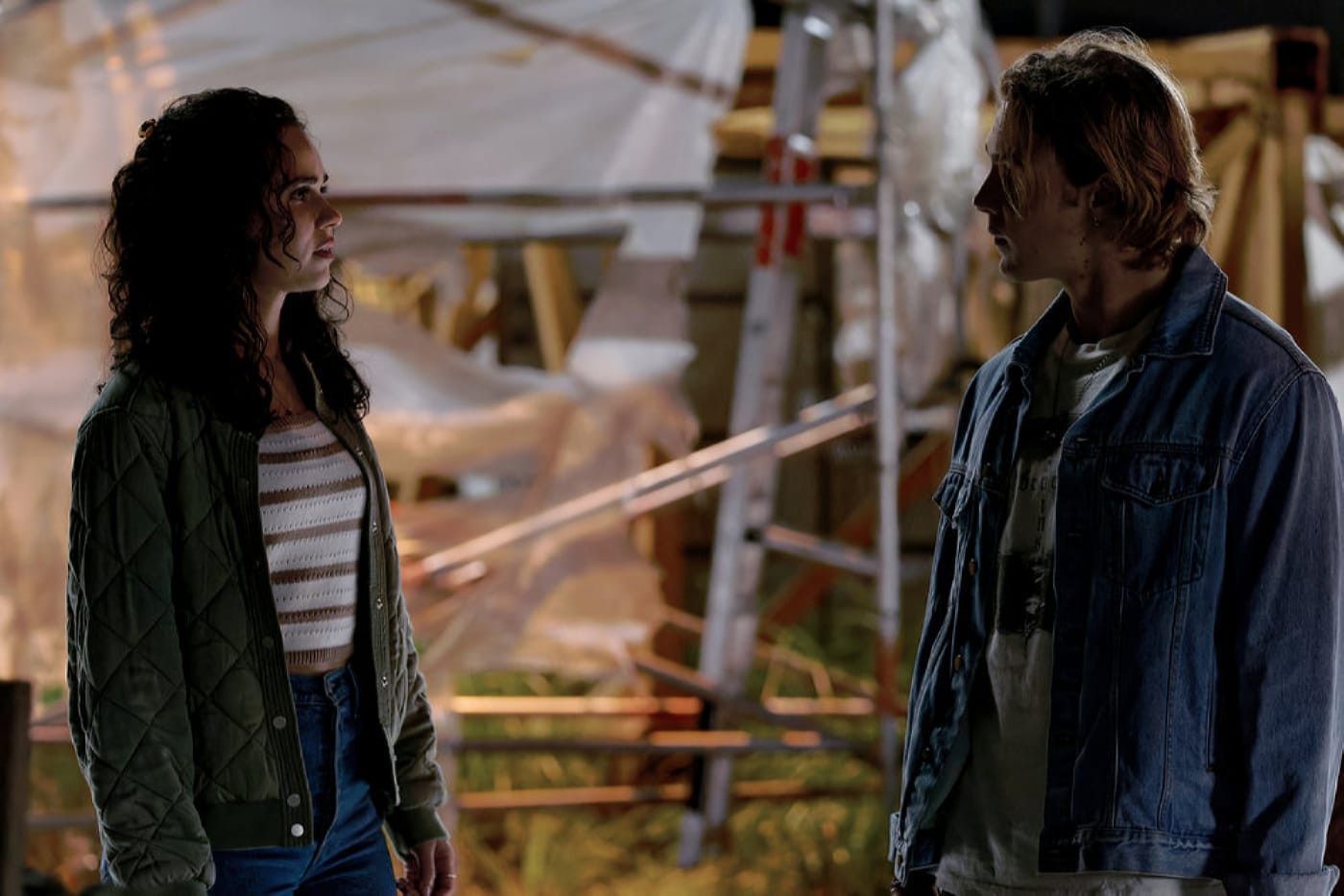 One Of Us Is Lying: Bild Cooper van Grootel, Marianly Tejada - 14 von