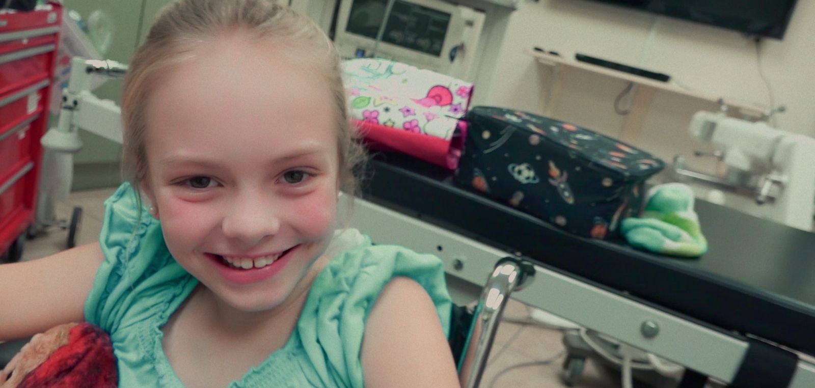 Foto zum Film Kümmert euch um Maya Bild 12 auf 17 FILMSTARTS.de