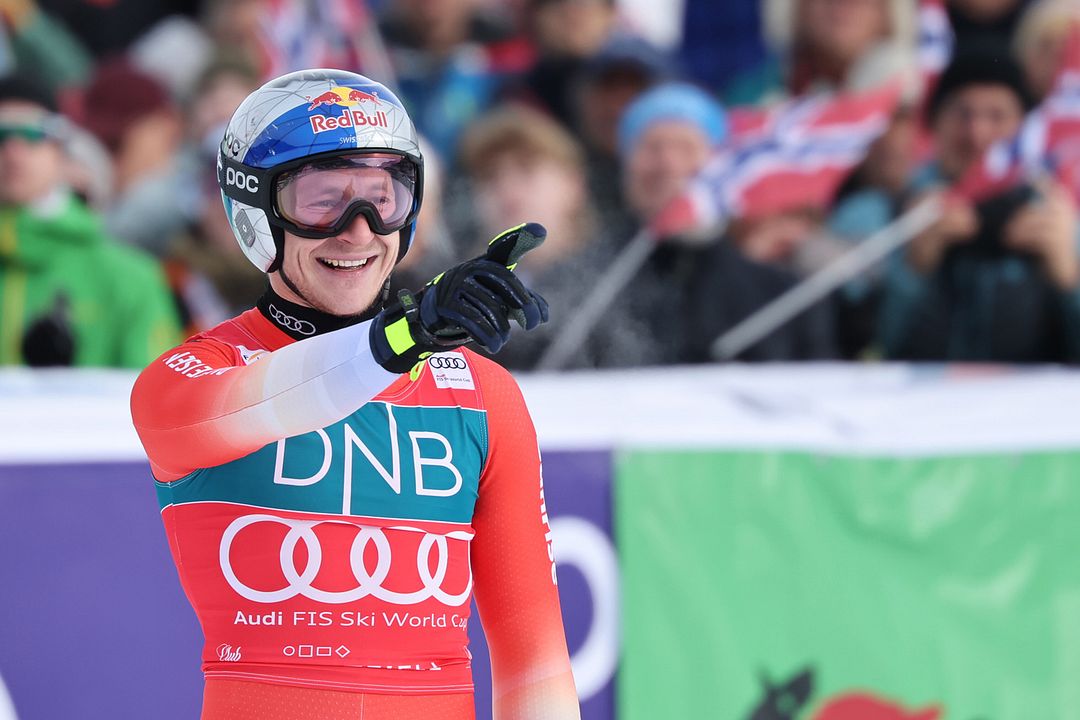 Downhill Skiers - Ain't No Mountain Steep Enough : Bild Marco Odermatt