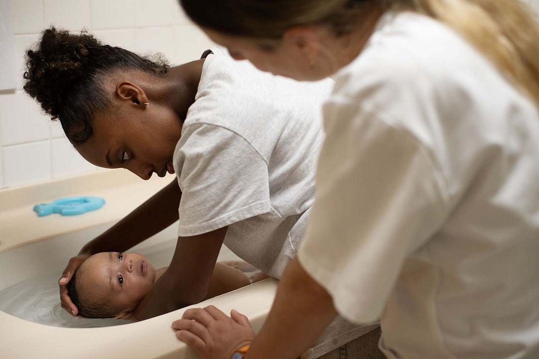 Jeunes Mères - Junge Mütter : Bild