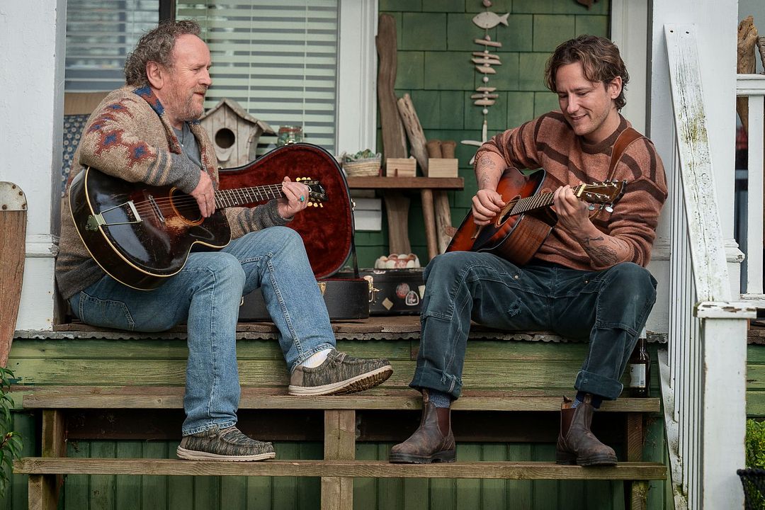 Das Glück hat acht Arme : Bild Lewis Pullman, Colm Meaney