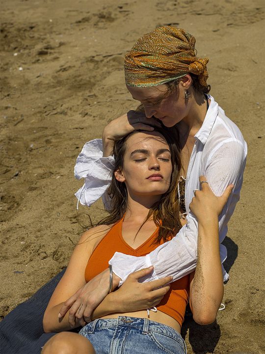 Hot Milk : Kinoposter