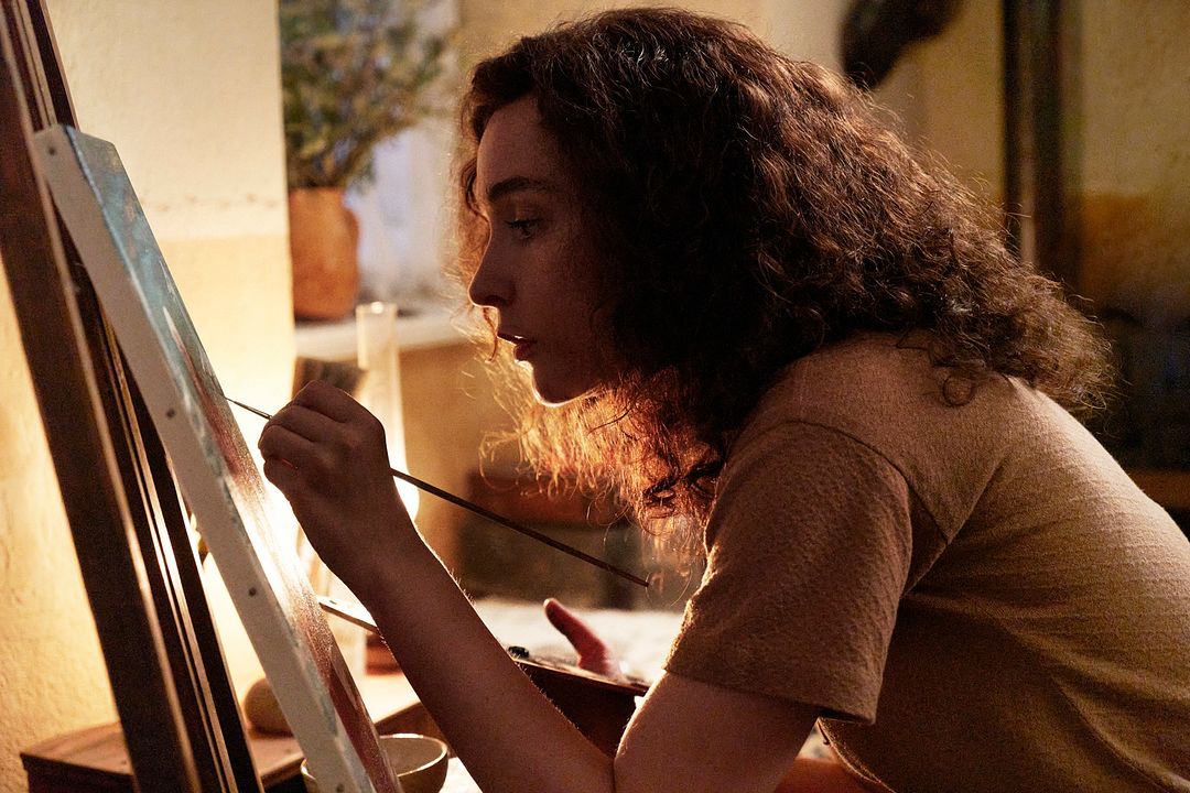 Leonora im Morgenlicht : Bild Olivia Vinall