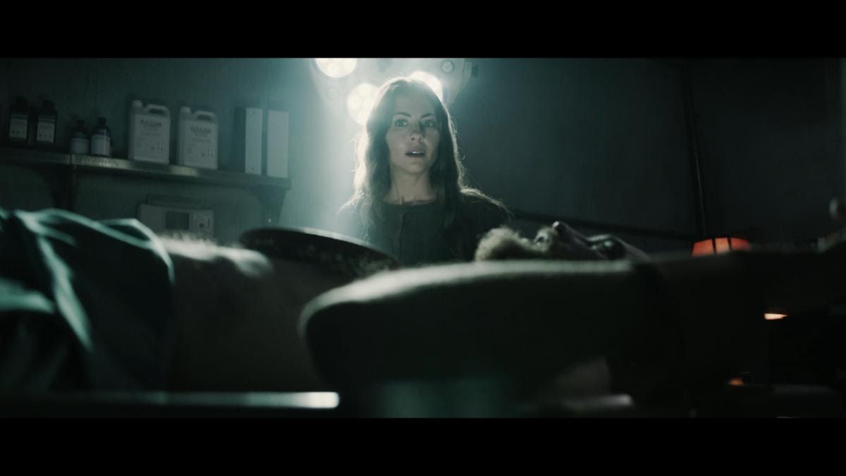 The Mortuary Assistant : Bild Willa Holland