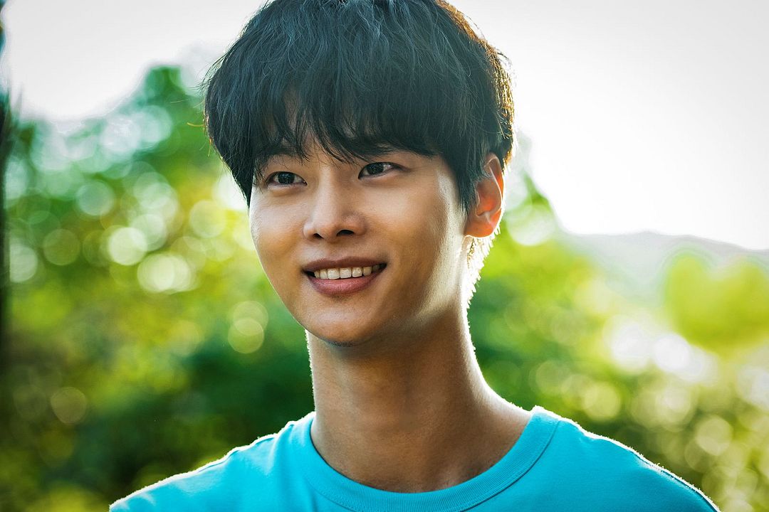Midnight Sun : Bild Hak-yeon Cha