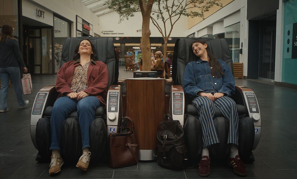 Don't Say Good Luck : Bild Sunny Sandler, Melanie Lynskey