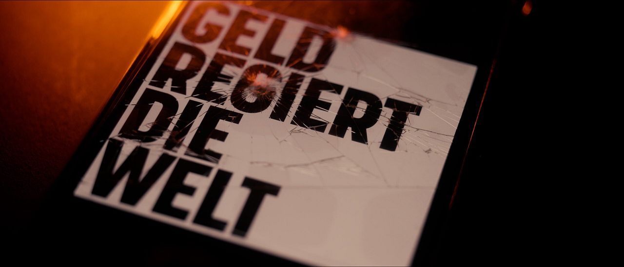 Unten - Im Ortsverein : Bild