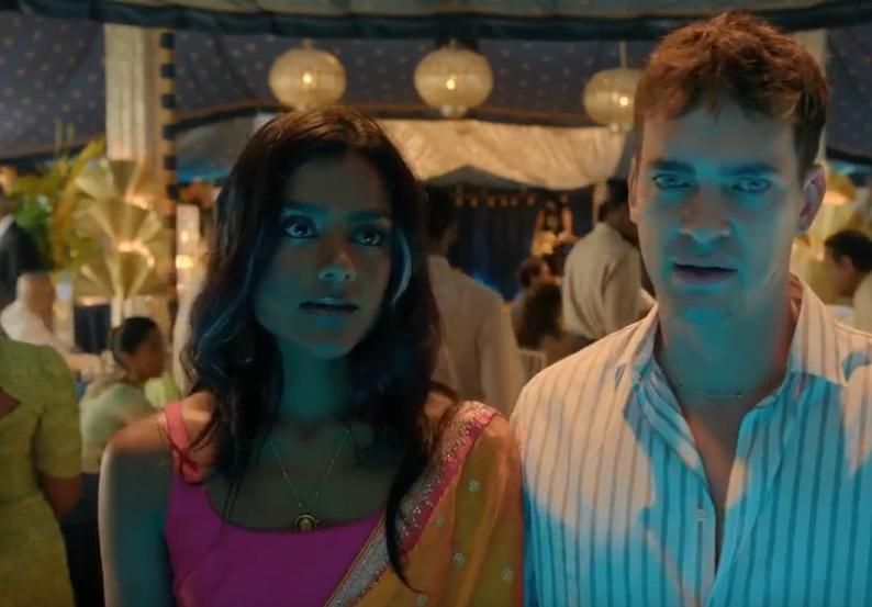 Prophezeiung… Liebe : Bild Simone Ashley, Luke Fetherston