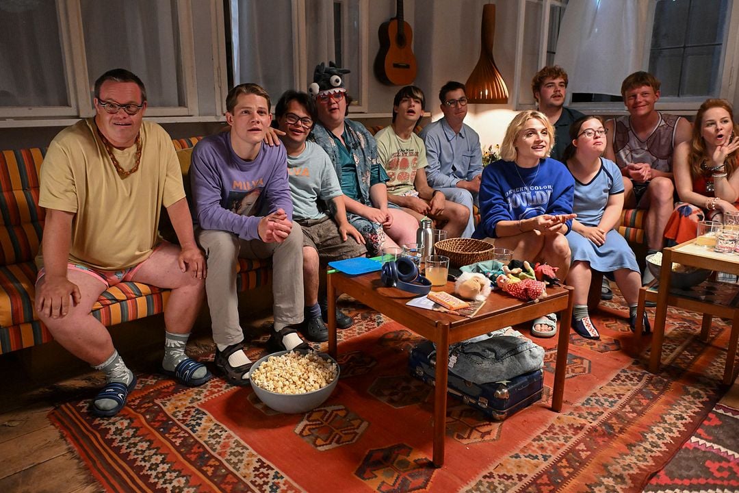 Das gewisse Etwas : Bild Luca Davidhaimann, Antonia Riet, Lorenzo Germeno, Mala Emde, Max von der Groeben, Jasmin Schwiers, Linn Bade, Jan Bobke, Timon Heinzl, Frangiskos Kakoulakis