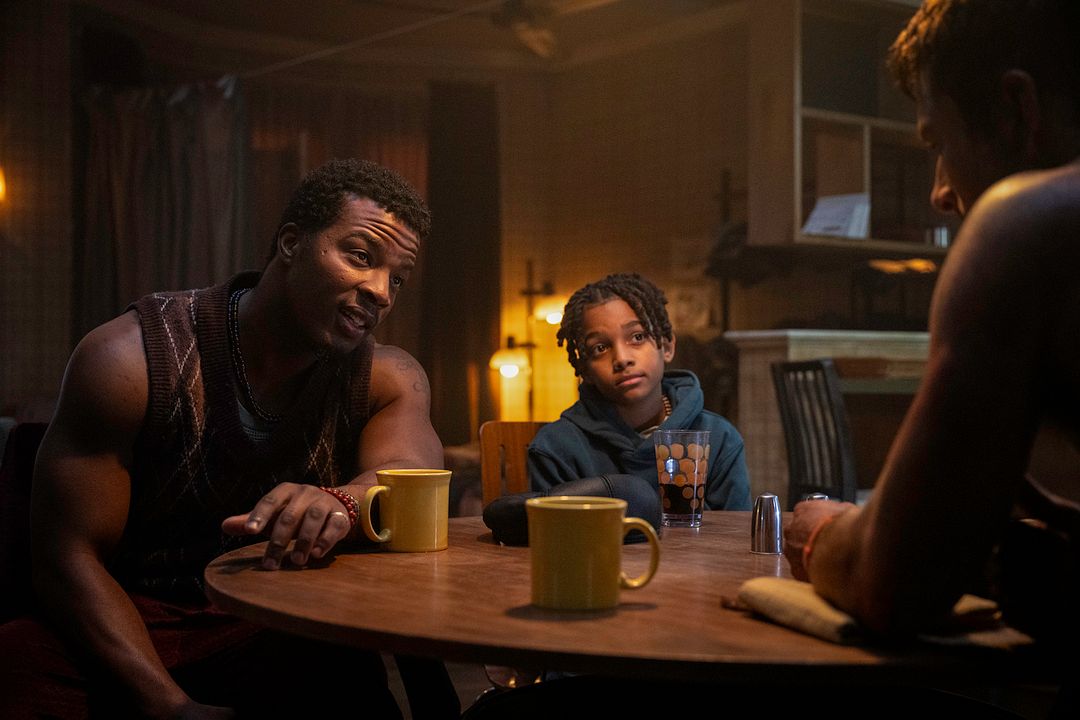 The Running Man : Bild Angelo Giorgio Gray, Daniel Ezra