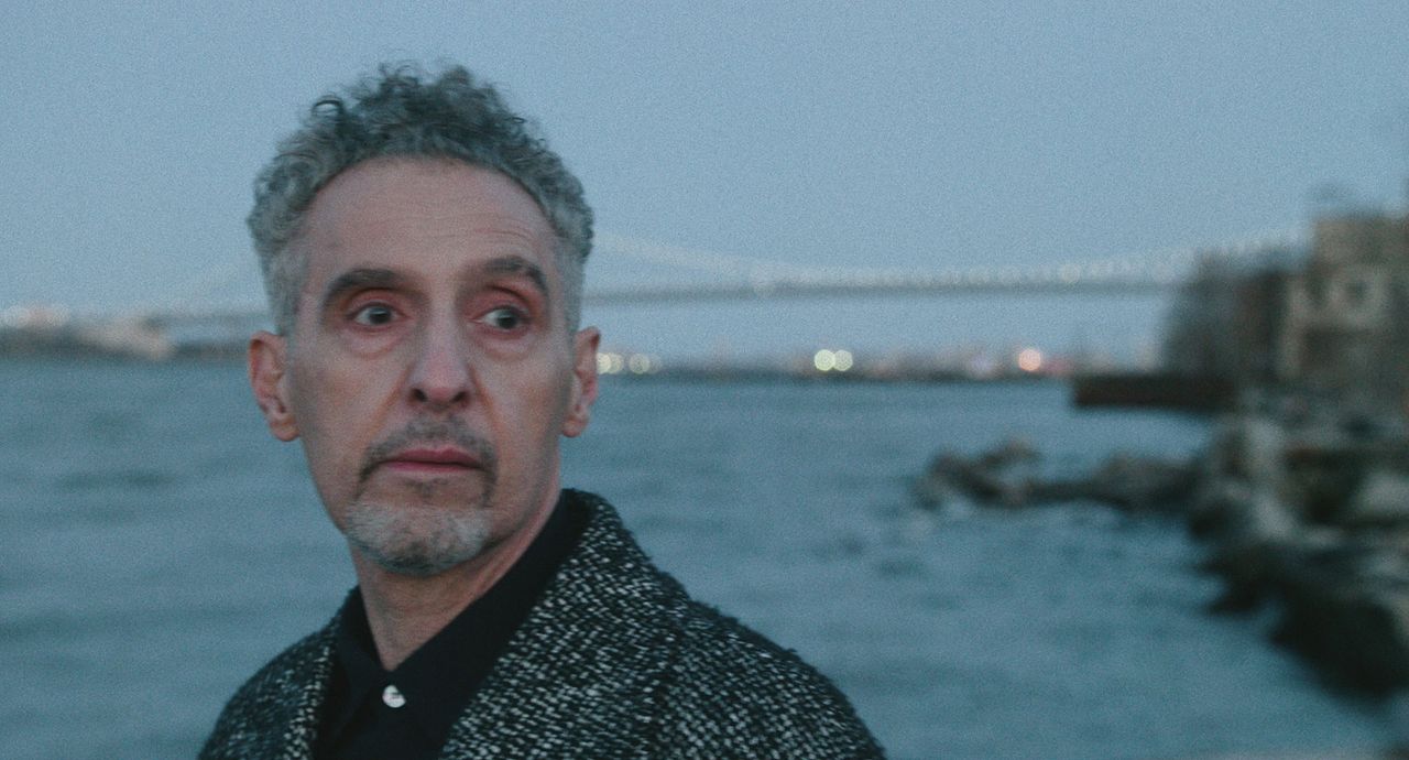 The Only Living Pickpocket In New York : Bild John Turturro