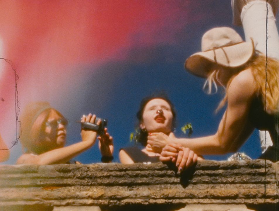 Für immer 16 : Bild Chang Wang, Mücke , Lilith Stangenberg