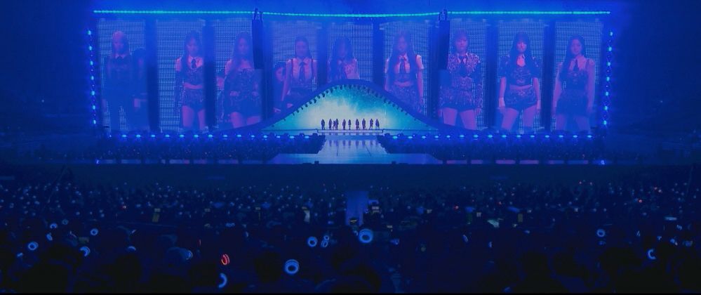 Twice: One In A Mill10N : Bild