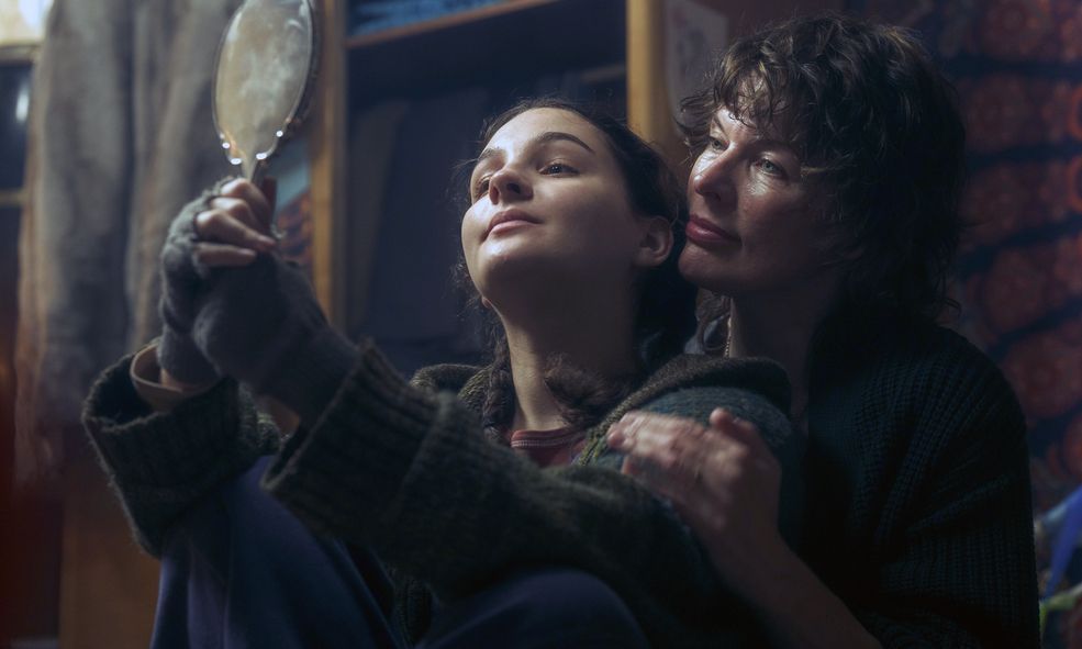 Worldbreaker : Bild Milla Jovovich, Billie Boullet