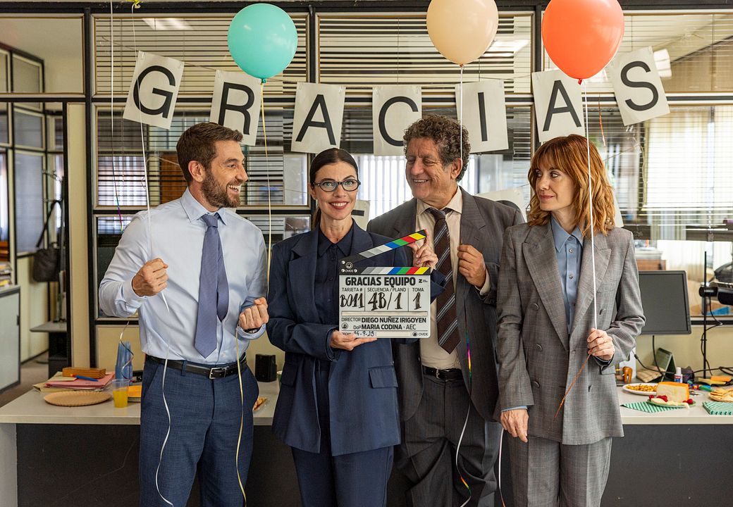 Danke, Team! : Bild Raúl Tejón, Alexandra Jiménez, Pedro Casablanc, Maribel Verdú