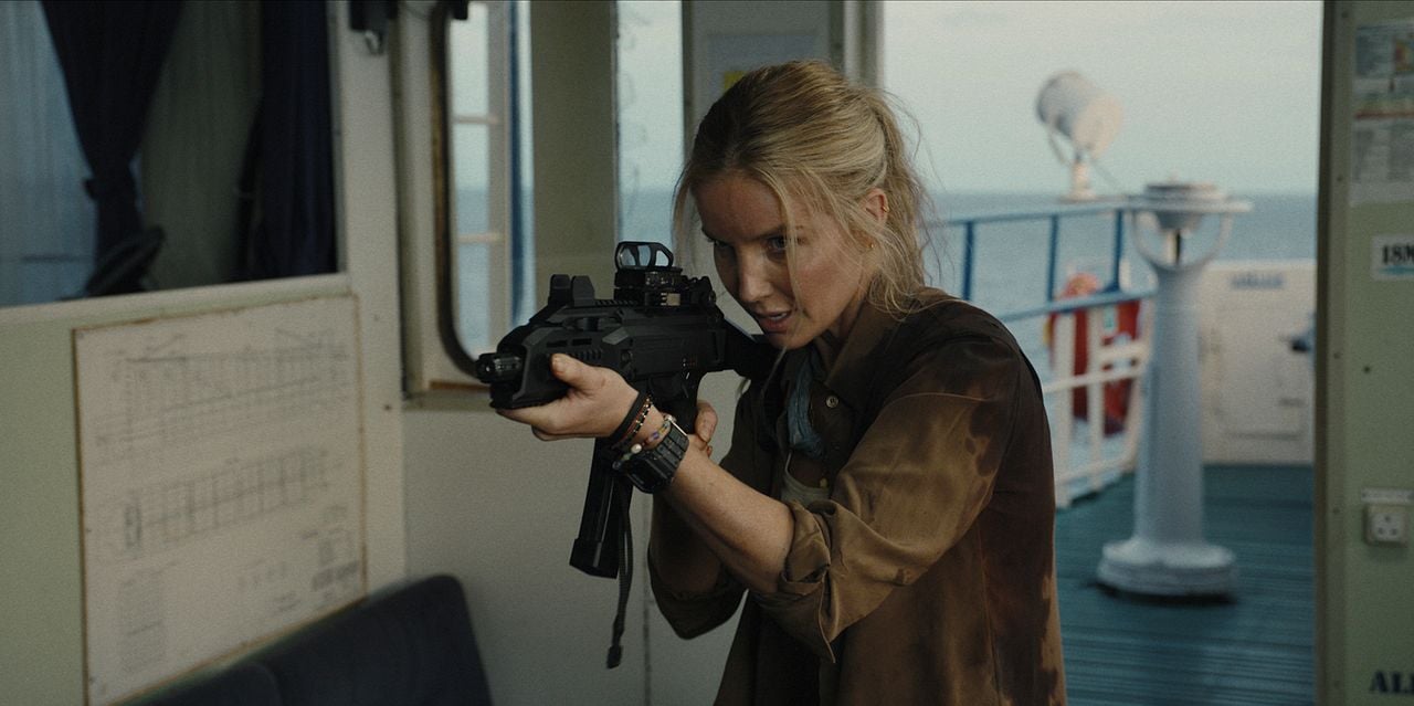 Mutiny : Bild Annabelle Wallis
