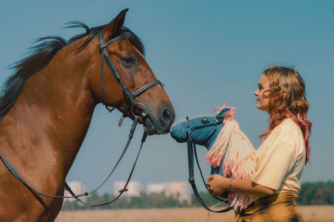 Pferd am Stiel - Ein Hobby-Horsing-Abenteuer : Bild Manon Debaille