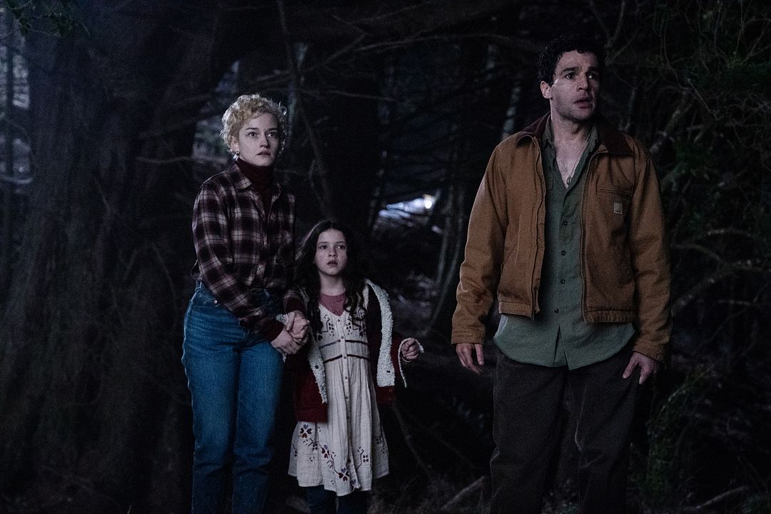 Wolf Man : Bild Christopher Abbott, Julia Garner, Matilda Firth