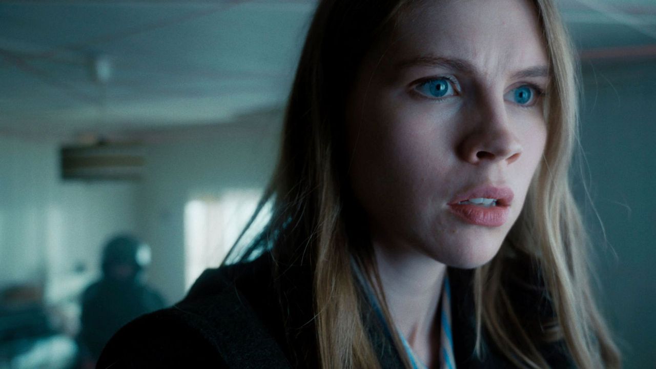 Sew Torn - Fäden des Verbrechens : Bild Eve Connolly