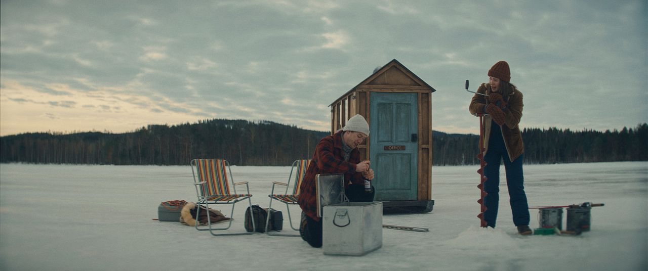 Dead Of Winter - Eisige Stille : Bild Gaia Wise, Cúán Hosty-Blaney