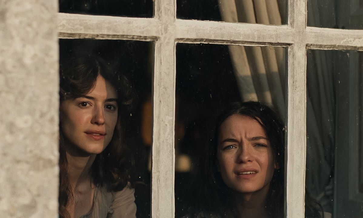 Sinn und Sinnlichkeit : Bild Daisy Edgar-Jones, Esmé Creed-Miles
