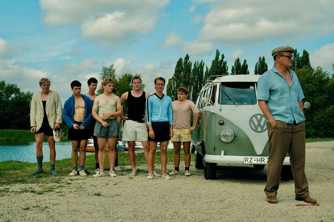 Adams Acht : Bild Felix Kammerer, Vito Wiesner, Leon Kleinschmidt, Oliver Masucci, Leonard Kunz
