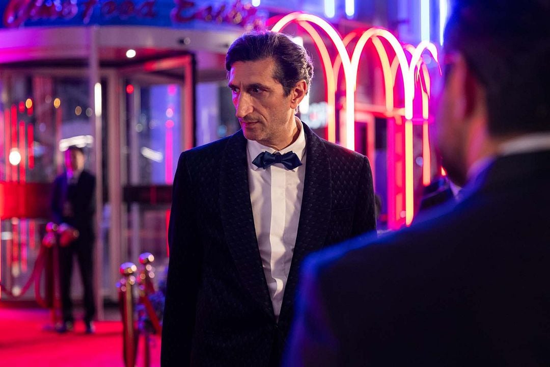 Eagles Of The Republic  : Bild Fares Fares