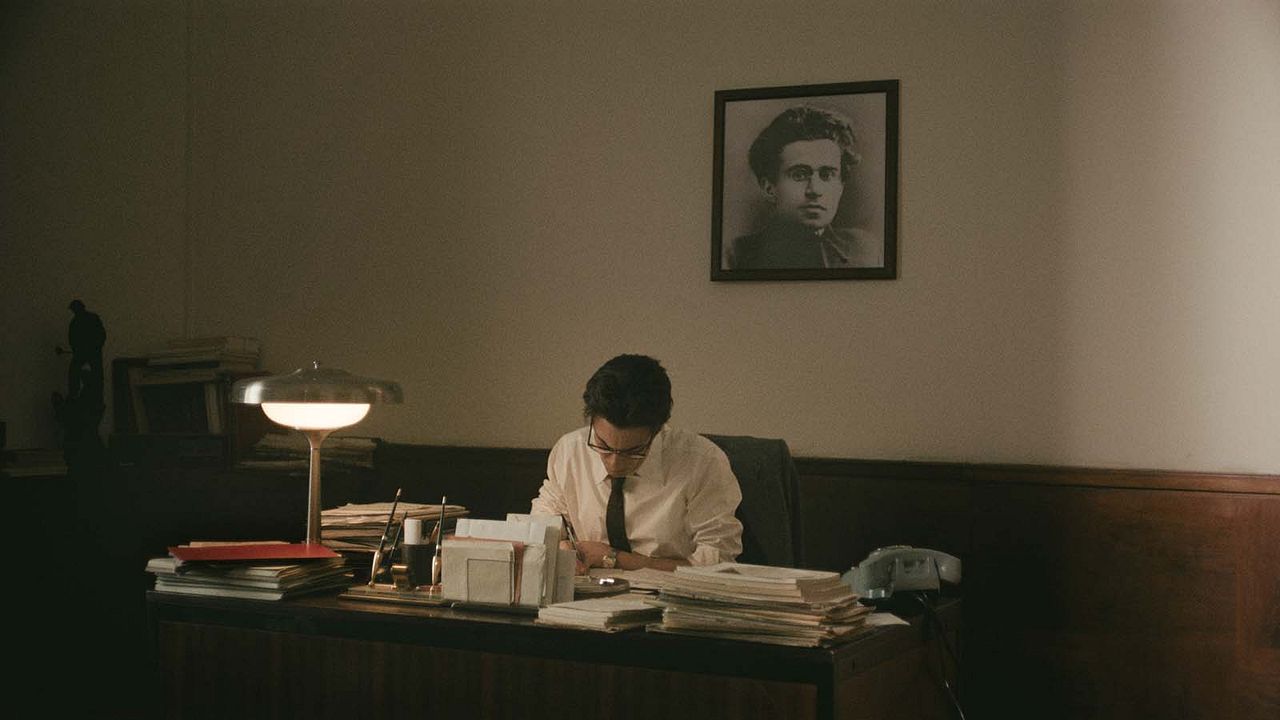 Enrico Berlinguer - La Grande Ambizione : Bild Elio Germano