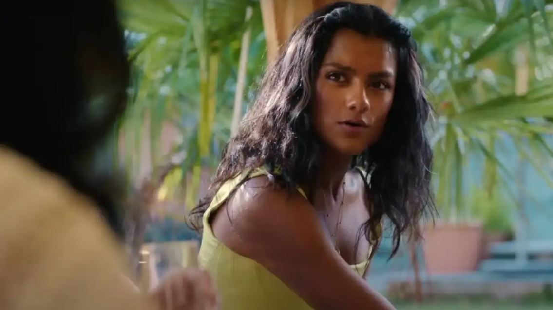 Prophezeiung… Liebe : Bild Simone Ashley