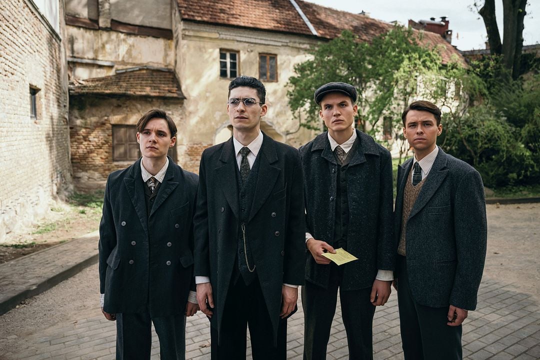 Wahrheit & Verrat - Truth & Treason : Bild