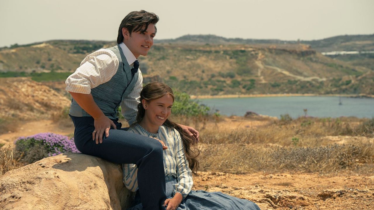 Enola Holmes 3 : Bild Millie Bobby Brown, Louis Partridge