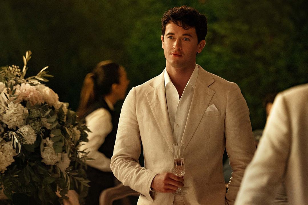 People We Meet On Vacation : Bild Tom Blyth