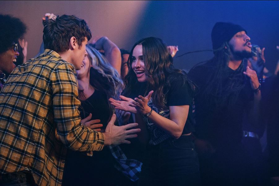 Morgen kommt ein neuer Himmel : Bild Sofia Carson