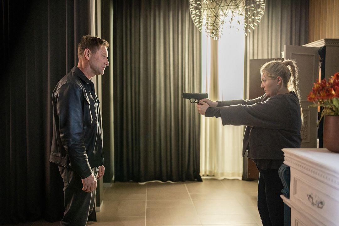 Classified : Bild Aaron Eckhart, Abigail Breslin