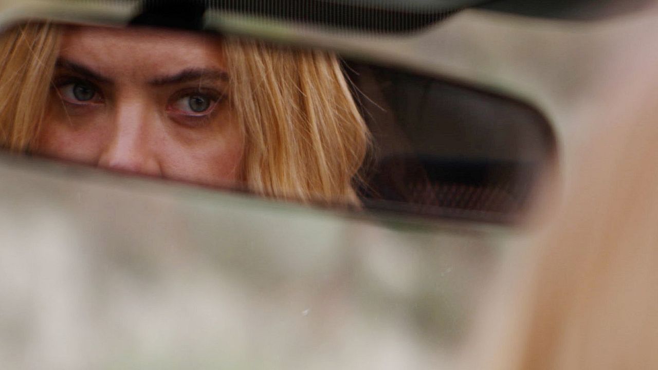 Private Property - Somebody's Always Watching : Bild