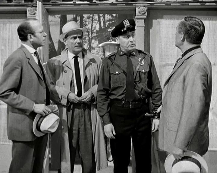 Der Aussichtsturm : Bild