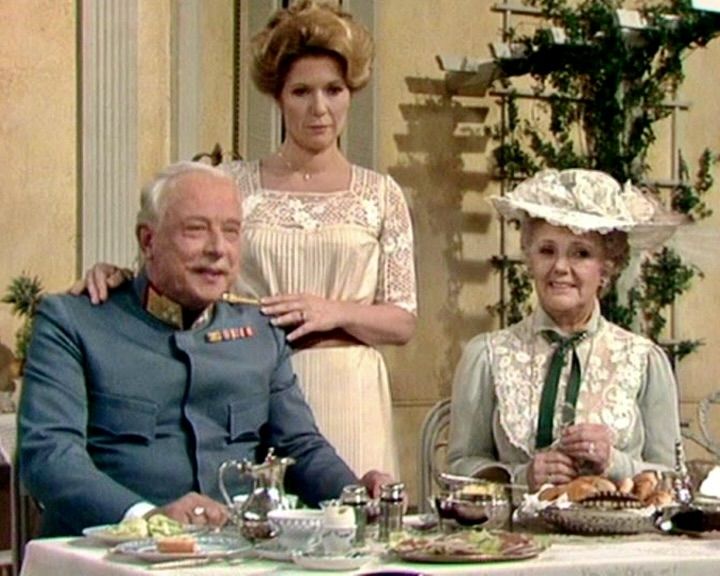 Olympia : Bild Jane Tilden, Christiane Hörbiger