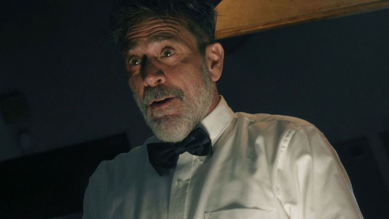 Bloody Axe Wound : Bild Jeffrey Dean Morgan