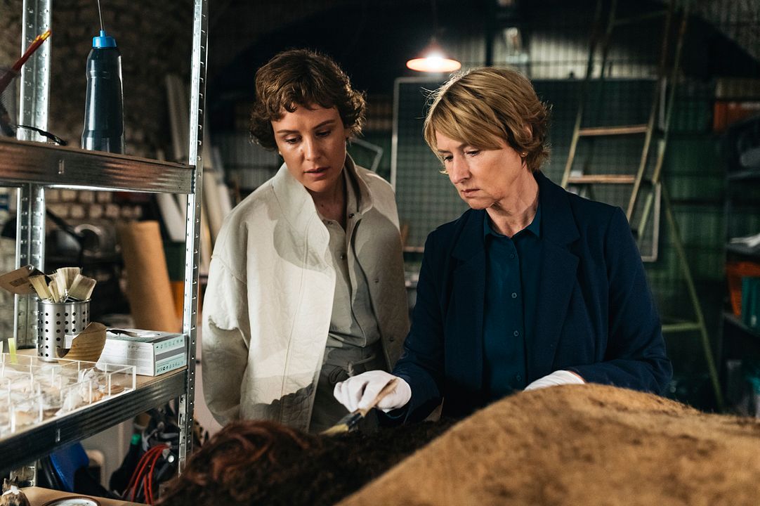 Im Spiegel meiner Mutter : Bild Corinna Harfouch, Carla Juri