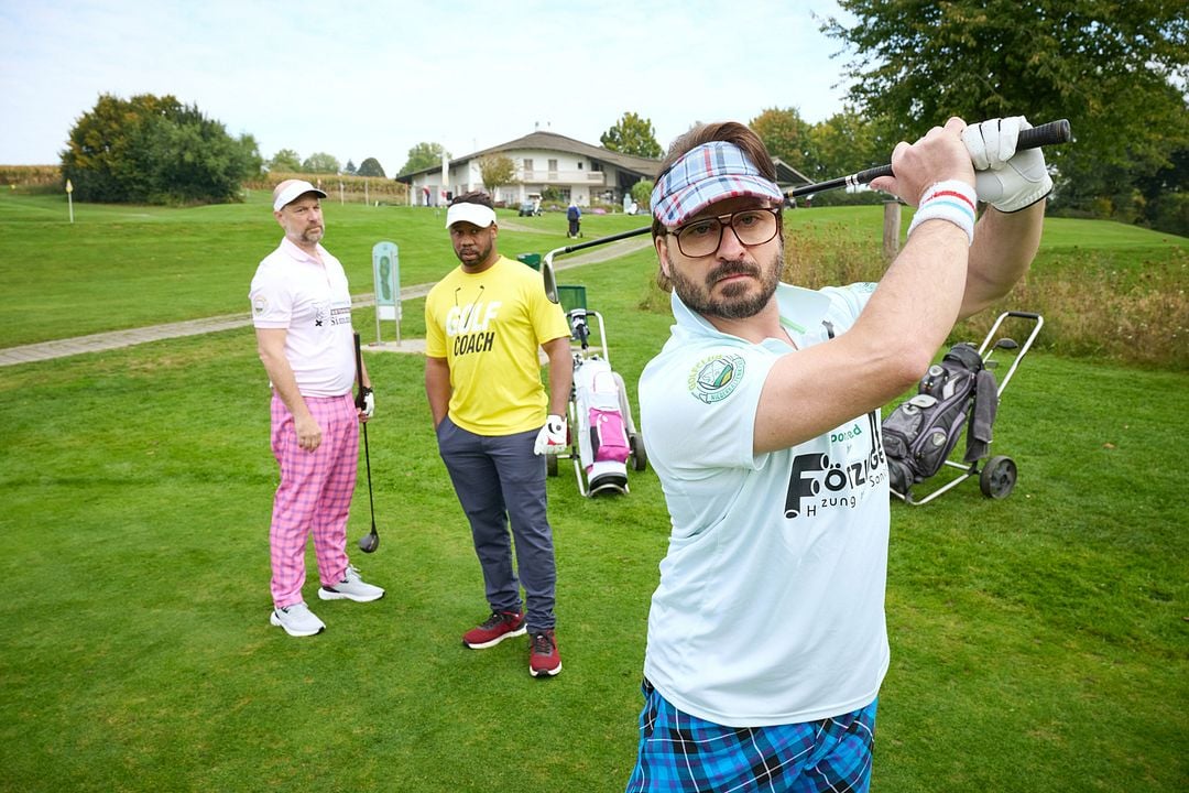 Steckerlfischfiasko : Bild Stephan Zinner, Daniel Christensen, Castro Dokyi Affum