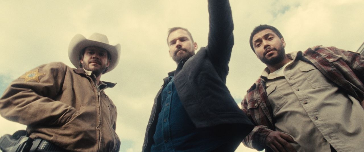 Bad Cop : Bild Johnny Simmons, Seann William Scott, Chance Perdomo