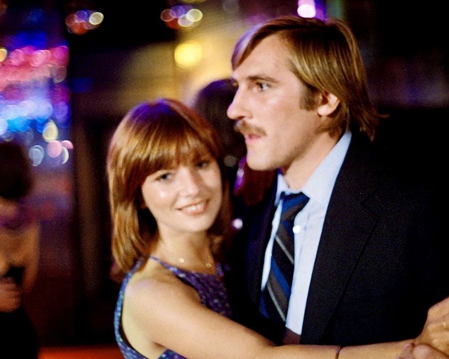 Die Hunde : Bild Nicole Calfan, Gérard Depardieu